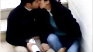 طالبة عربية تمارس الجنس الكامل بمشهد غرامي