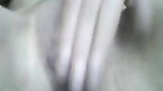 بنت فارسية هايجة وبتريح نفسها