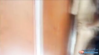 العربية بشعرها القصير بتتناك في طيزها في وضع الاستعداد