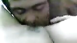 تمتص في سن المراهقة الحلو، الملاعين ويبتلع