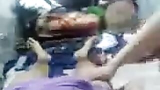 زوجان ينيكوا بعض في مشهد منزلي