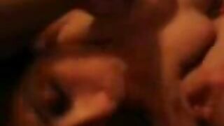 زوجه يمنيه هيجانه بتمص احلي زب