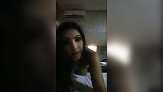 بنت مغربيه عريانه ملط قدام الكاميرا