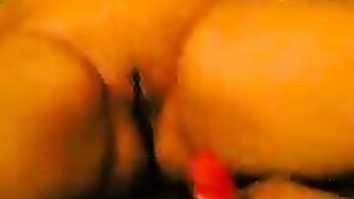 سكس خليجى 2017 خليجية تتناك من طيزها سكس