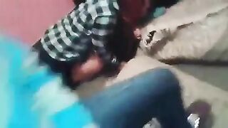 اربع شباب من تونس ينيكوا ام محجبة من طيزها
