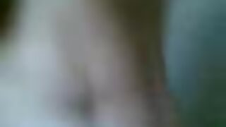 طالبه مدرسه تزوغ و تنتاك في طيزها من عشيقها