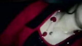 هاوية جزائرية تمارس الجنس في المرآب