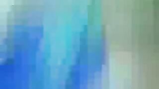 فادية السورية و حبيبها الي ينيك طيزها بعنف وبدون رحمة