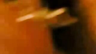 شرموطه لبنانيه بتتناك علي الكاميرا