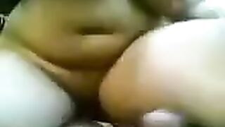 شرموطه لبنانيه بتتناك قدام الكاميرا