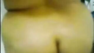 شاب مصري مع ست كبيره تخينه جامده