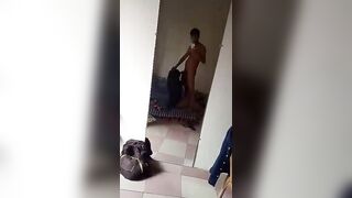 مراهقه عربيه هيجانه بتمص زبر جامد في دبي