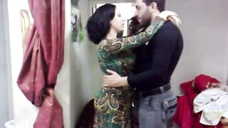 لنا حسن سورية تنتاك بمزاج