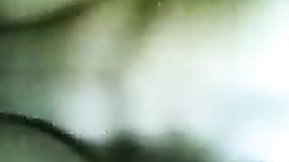 كتكوته محجبه تقلع ويبعبص كسها الصغير وتتناك للخصيان