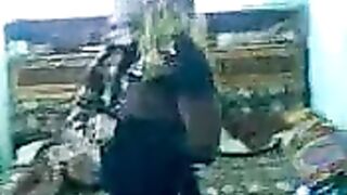 من شوبرا احدى الاحياء المصرية بالقاهرة شرموطة تقولو