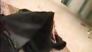 سيدة عربية تمارس صغيرة تمارس الجنس الفموي